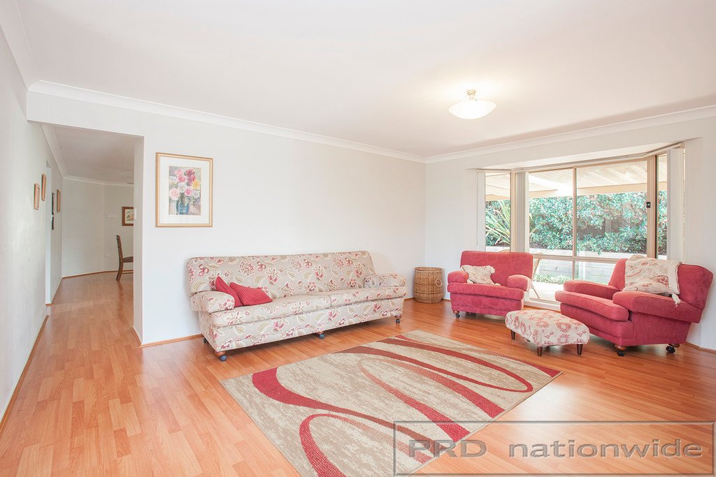 137 Regiment Road RUTHERFORD 2