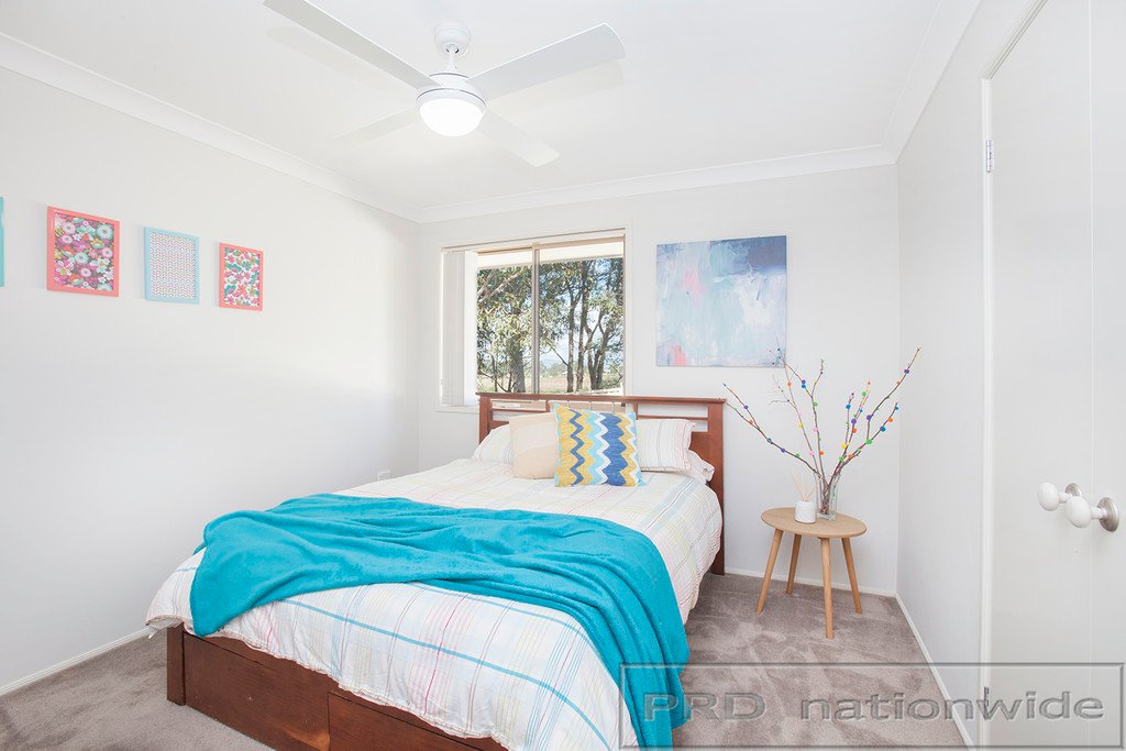 137 Regiment Road RUTHERFORD 16