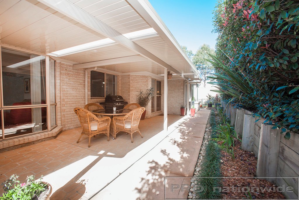 137 Regiment Road RUTHERFORD 17