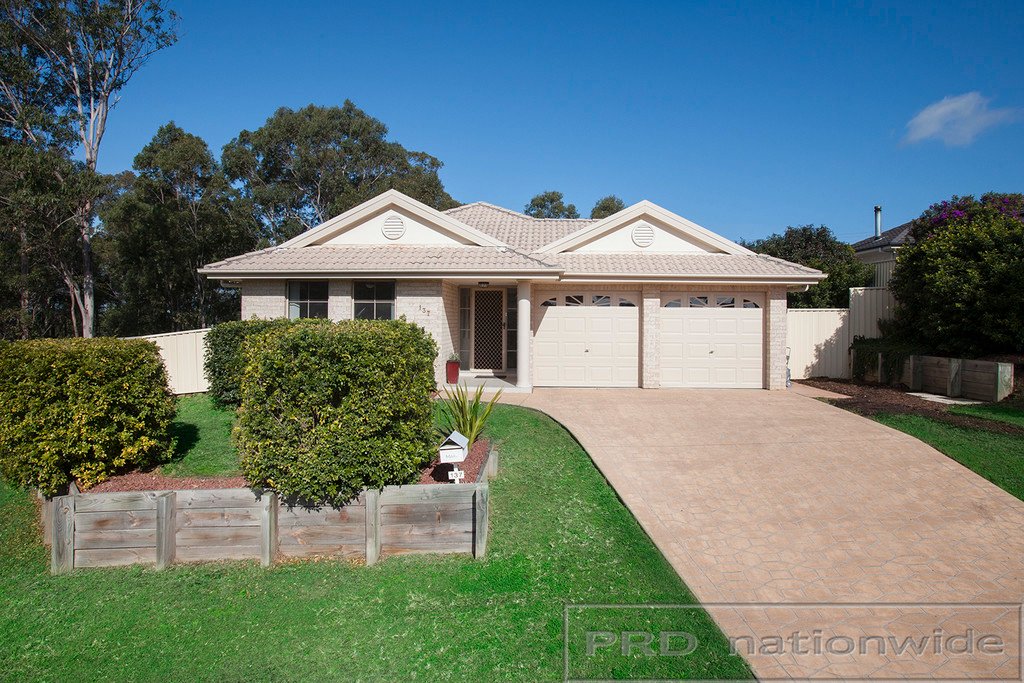 137 Regiment Road RUTHERFORD 21
