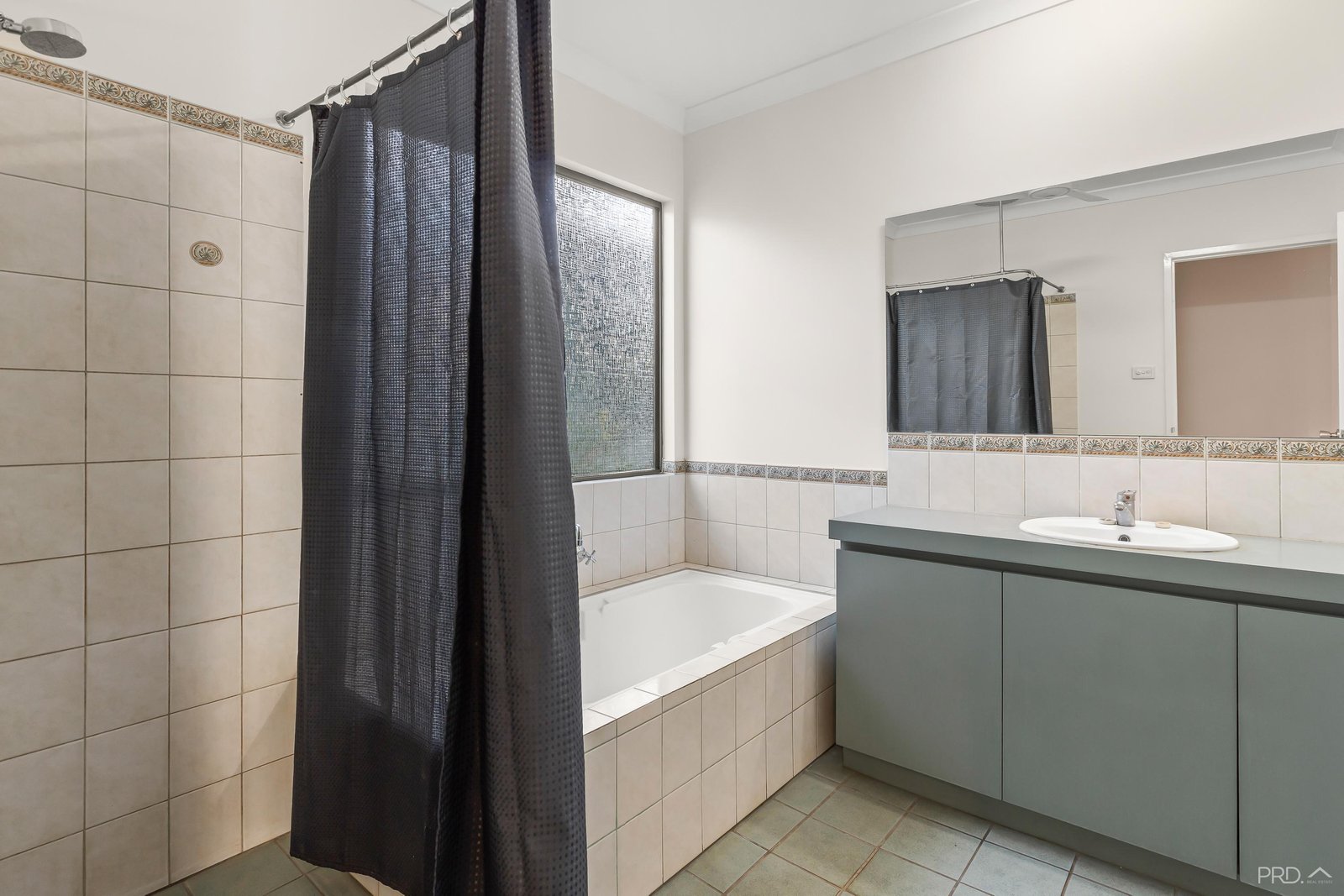 137 Reid Road CABLE BEACH 11