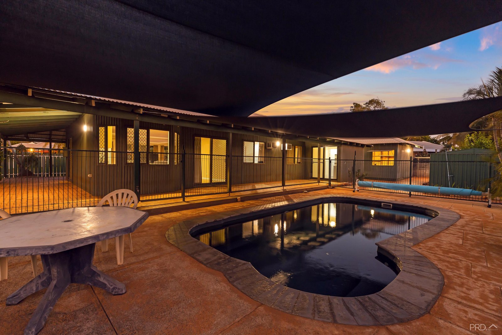 137 Reid Road CABLE BEACH 29