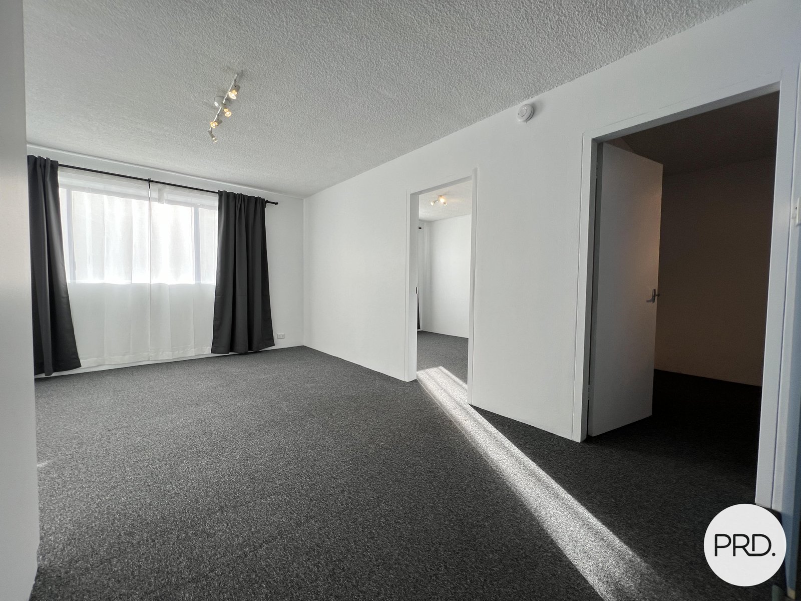 13/7 Young Street CRESTWOOD 3