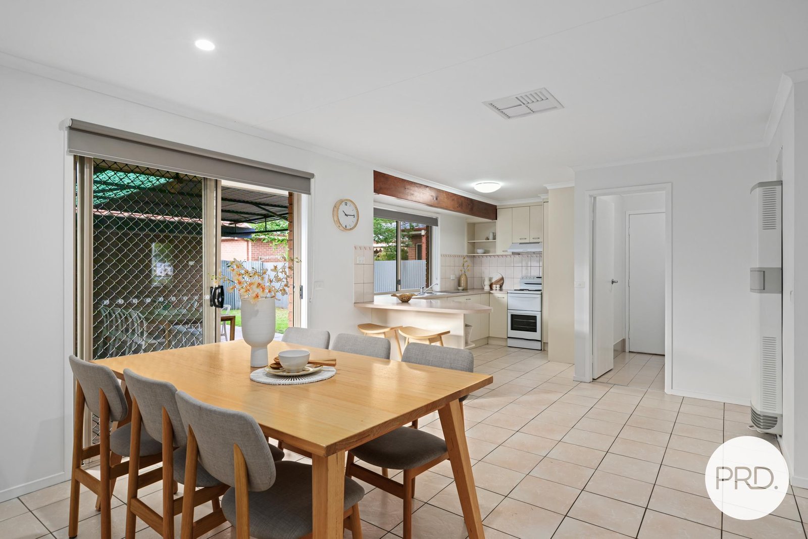 1/370 Townsend Street SOUTH ALBURY 11