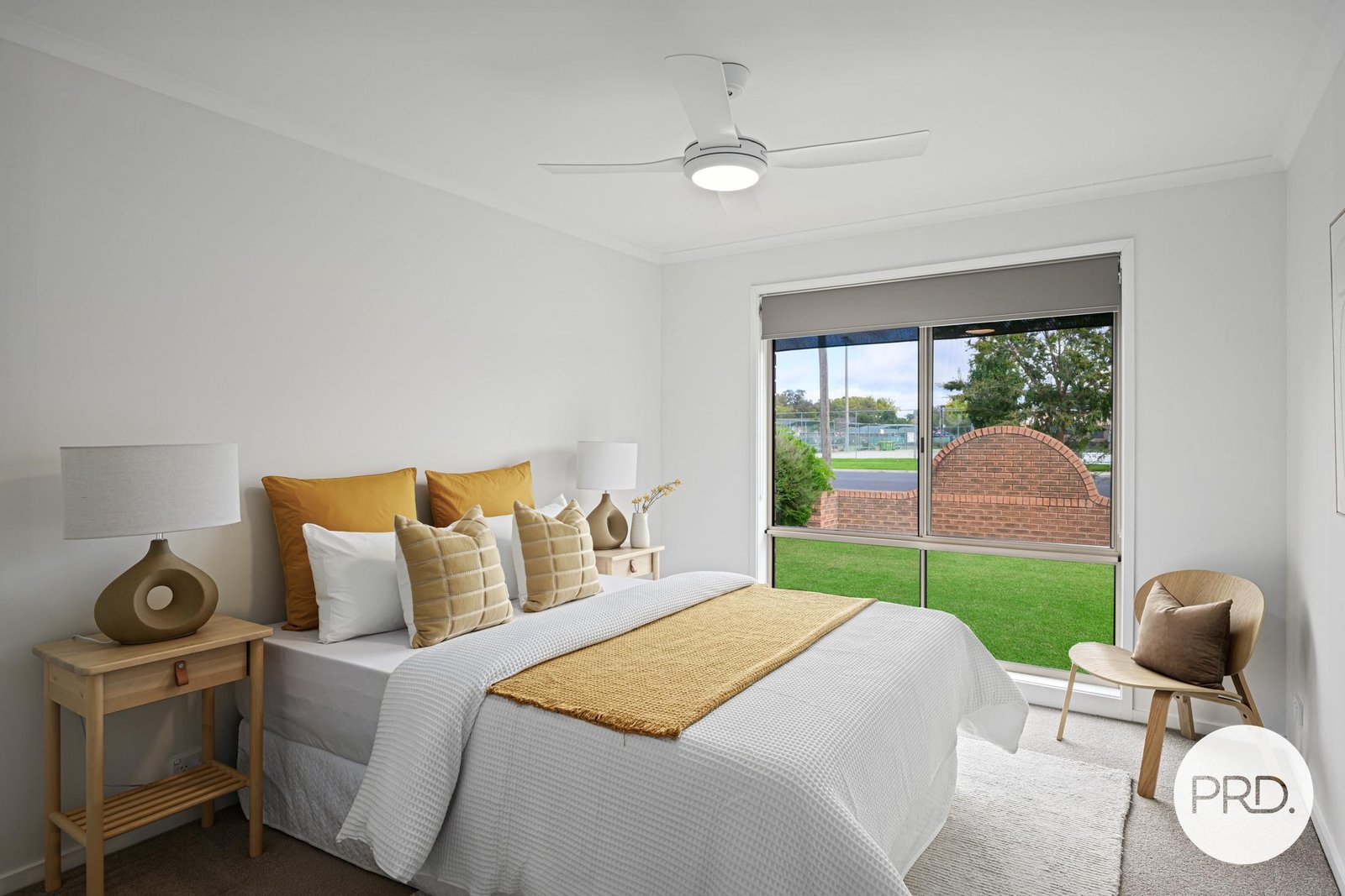 1/370 Townsend Street SOUTH ALBURY 12