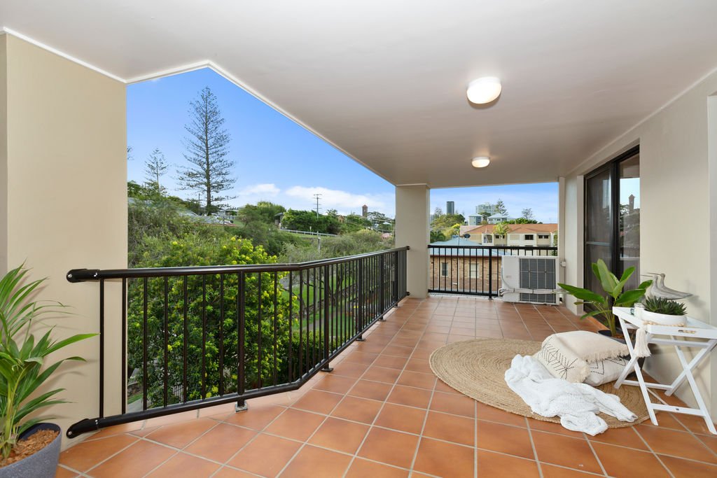 13/72 Dutton St  COOLANGATTA 14