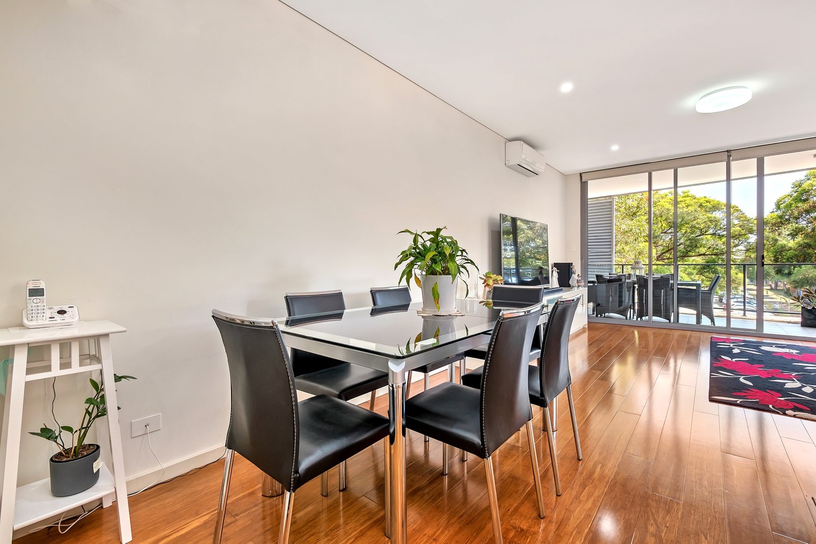 137/26 Jasmine Street BOTANY 3
