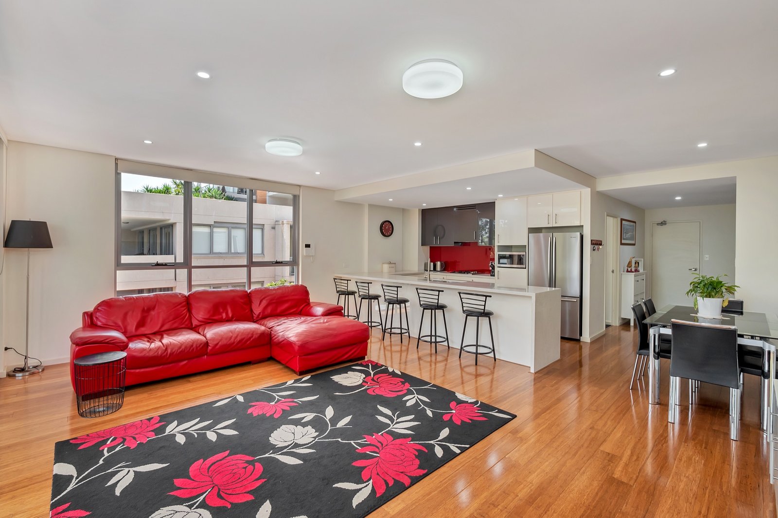 137/26 Jasmine Street BOTANY 5
