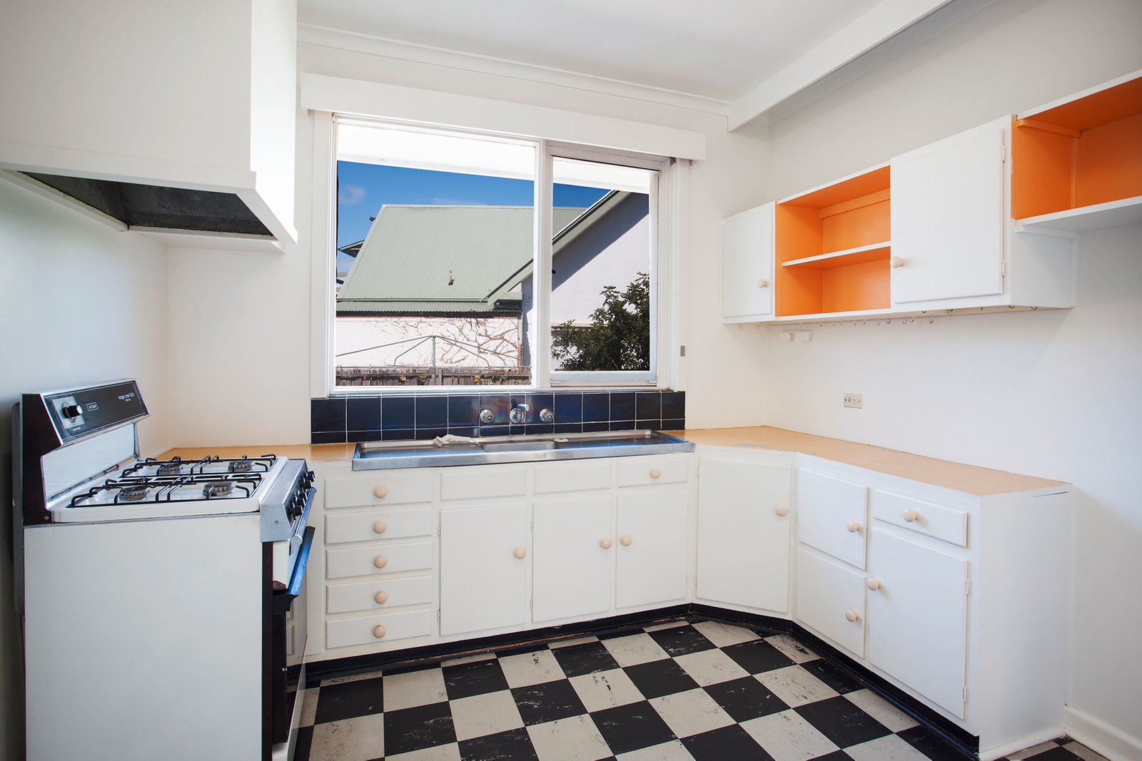 Gallery: 1/373 South Road