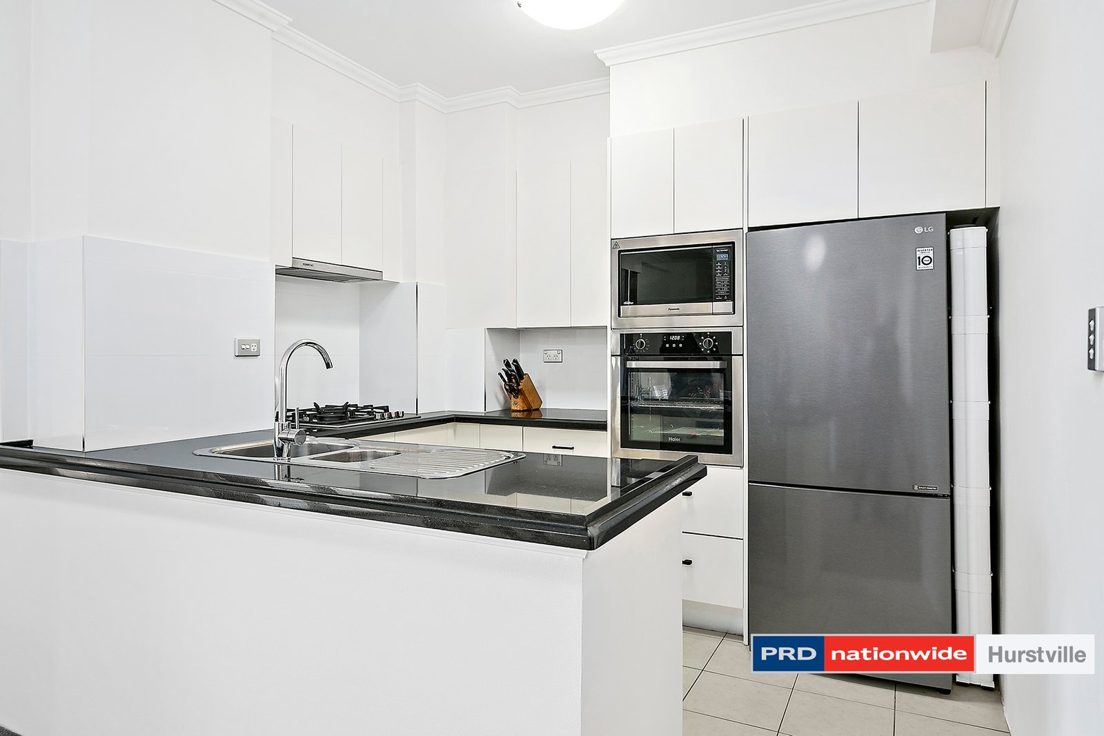 137/323 Forest Rd  HURSTVILLE 2