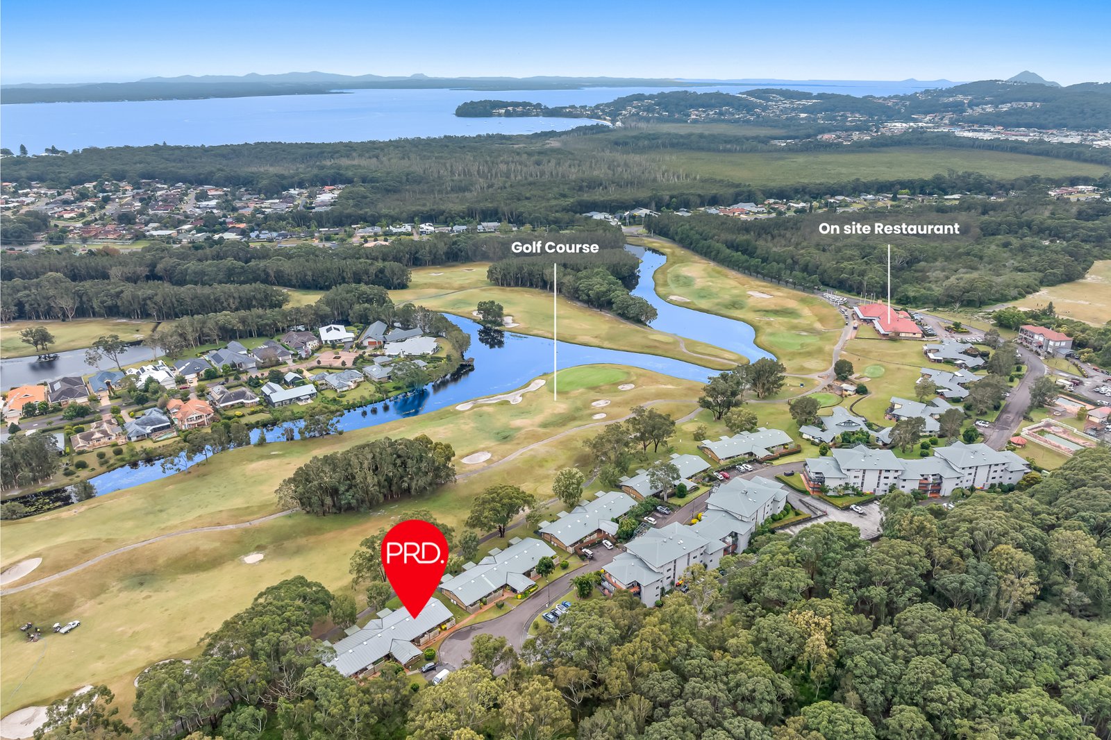 137/37 Horizons Drive SALAMANDER BAY 6