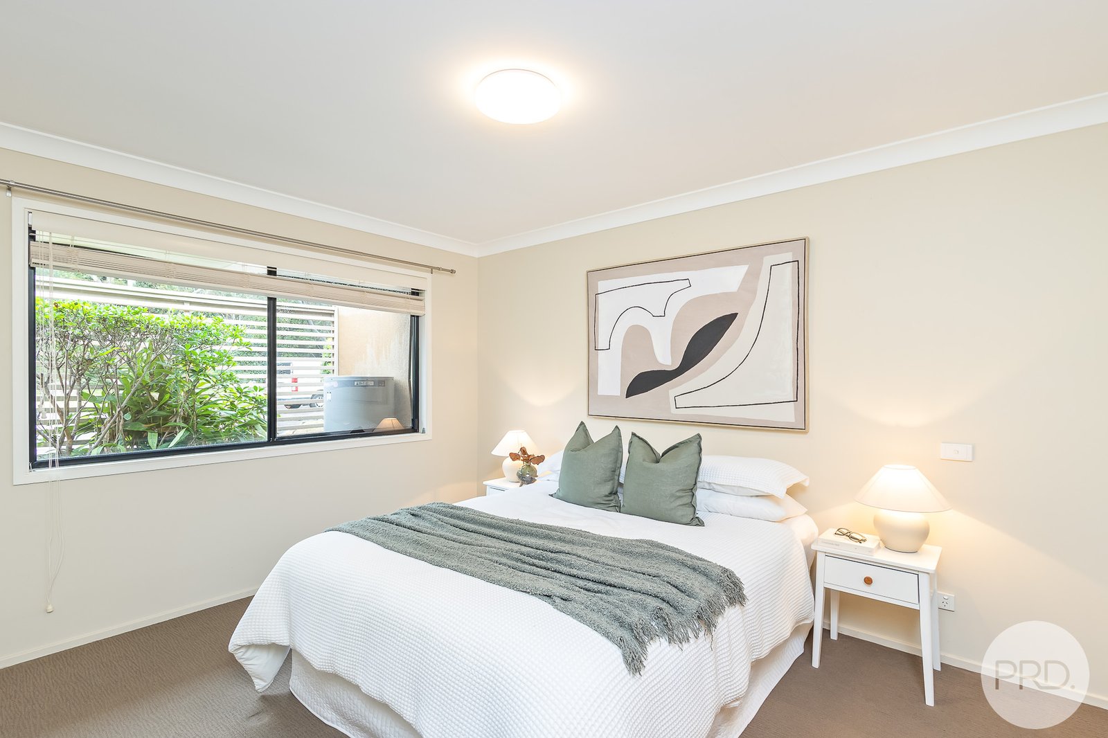 137/37 Horizons Drive SALAMANDER BAY 11