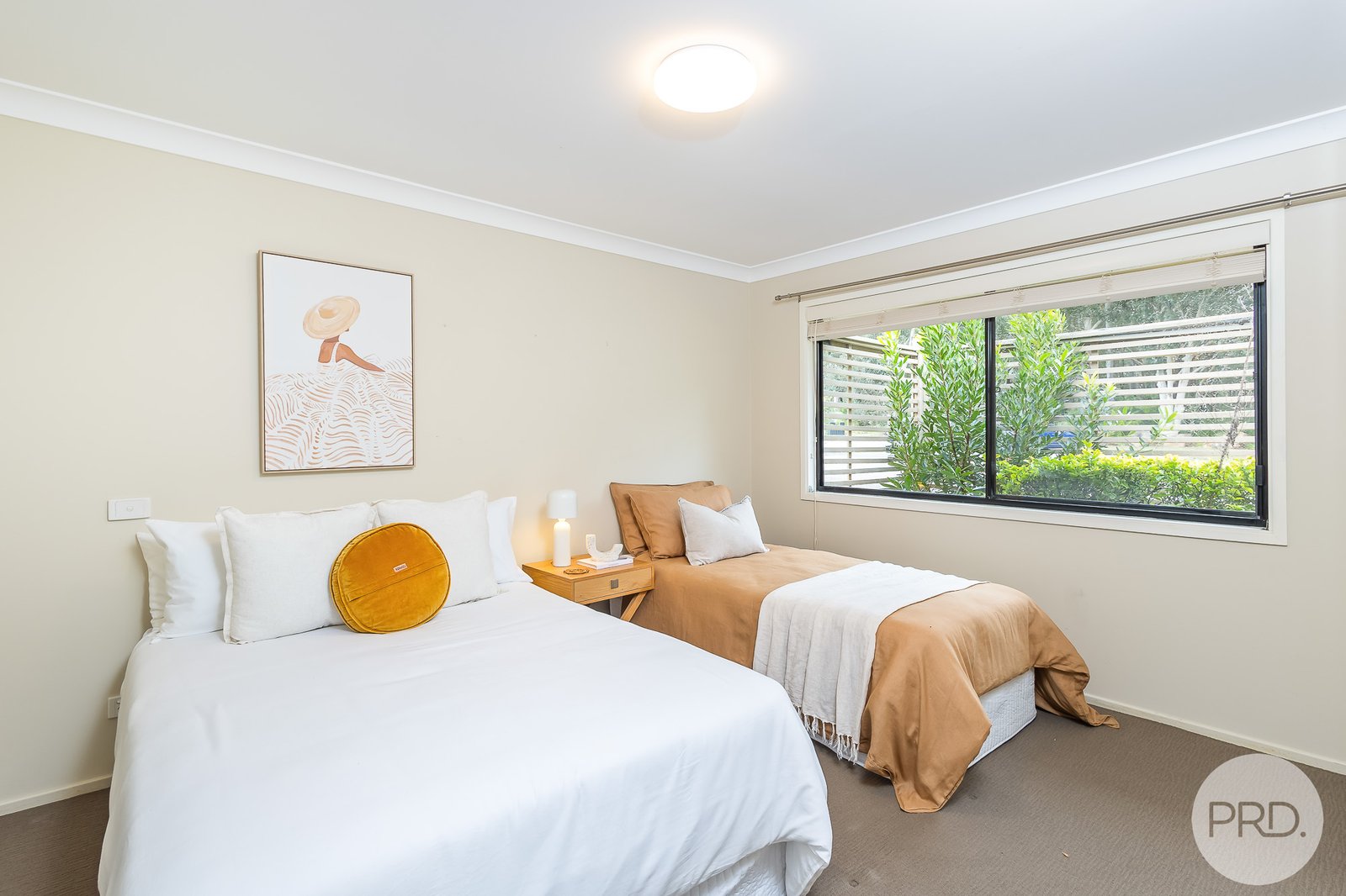 137/37 Horizons Drive SALAMANDER BAY 13