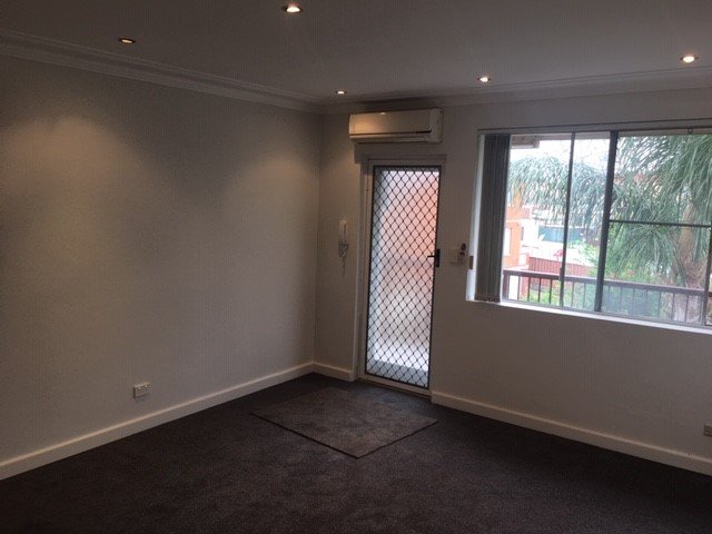 13/74 Phillip Street ROSELANDS 9