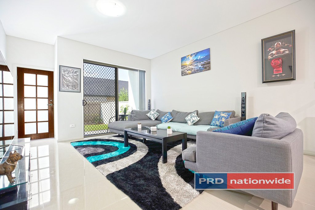 13/76-78 Jones Street KINGSWOOD 8