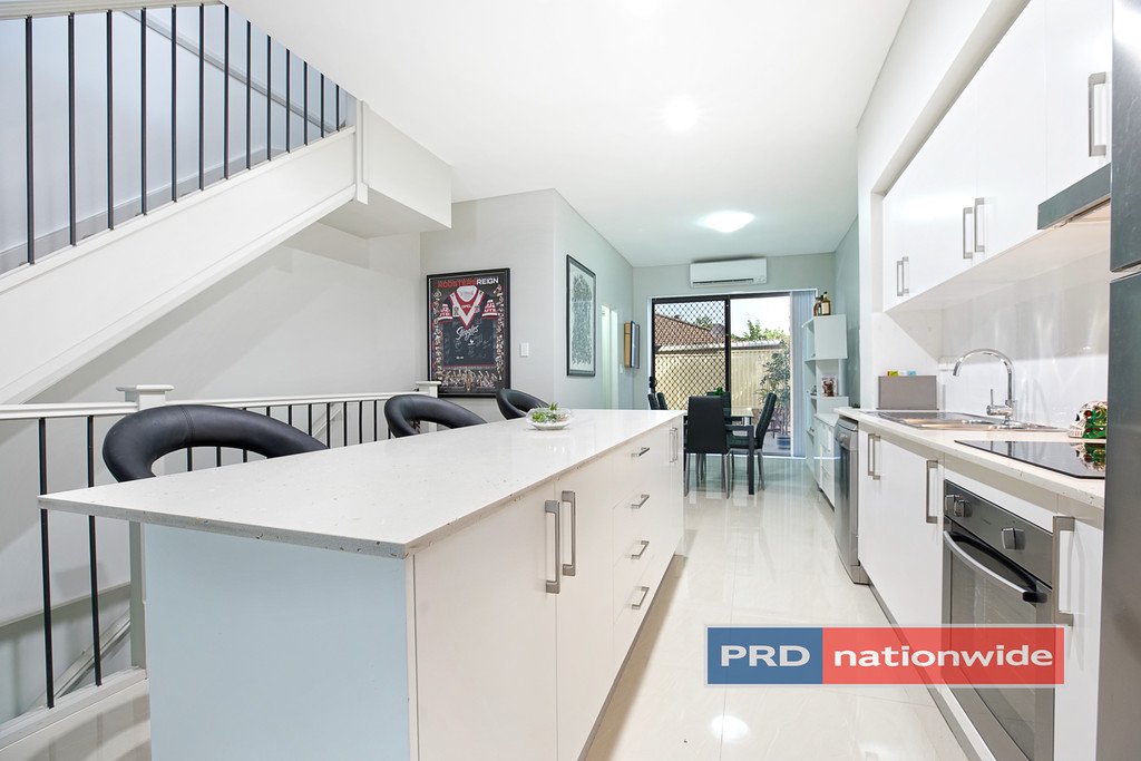 13/76-78 Jones Street KINGSWOOD 9