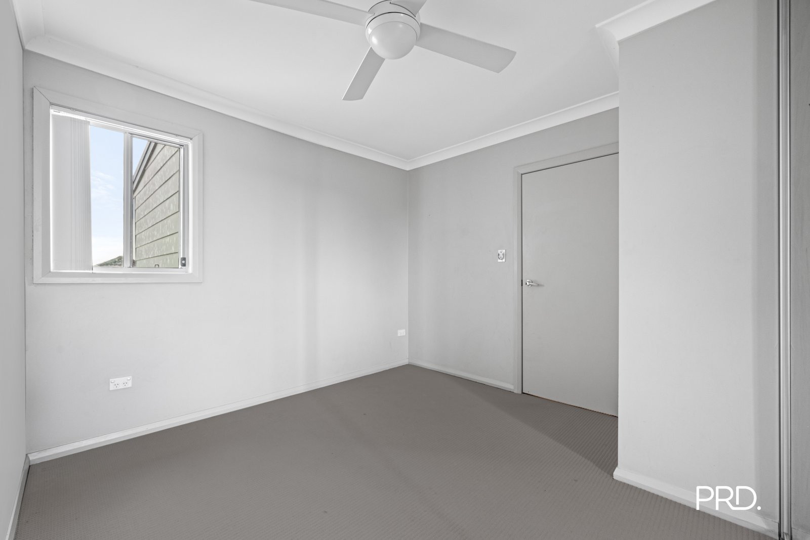 13/76-78 Jones Street KINGSWOOD 8