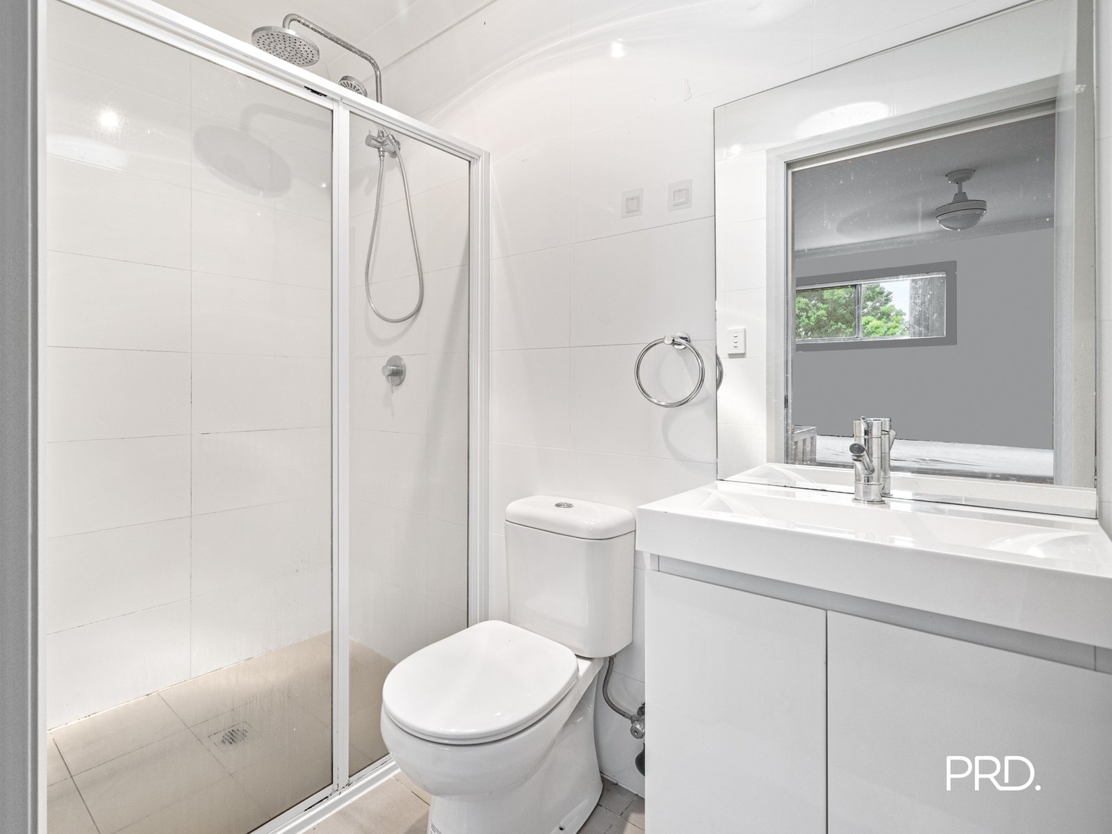 13/76-78 Jones Street KINGSWOOD 10