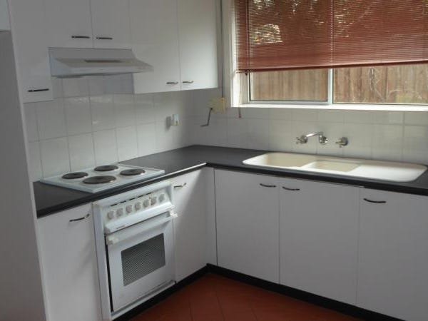 Gallery: 13/77 Dover Road
