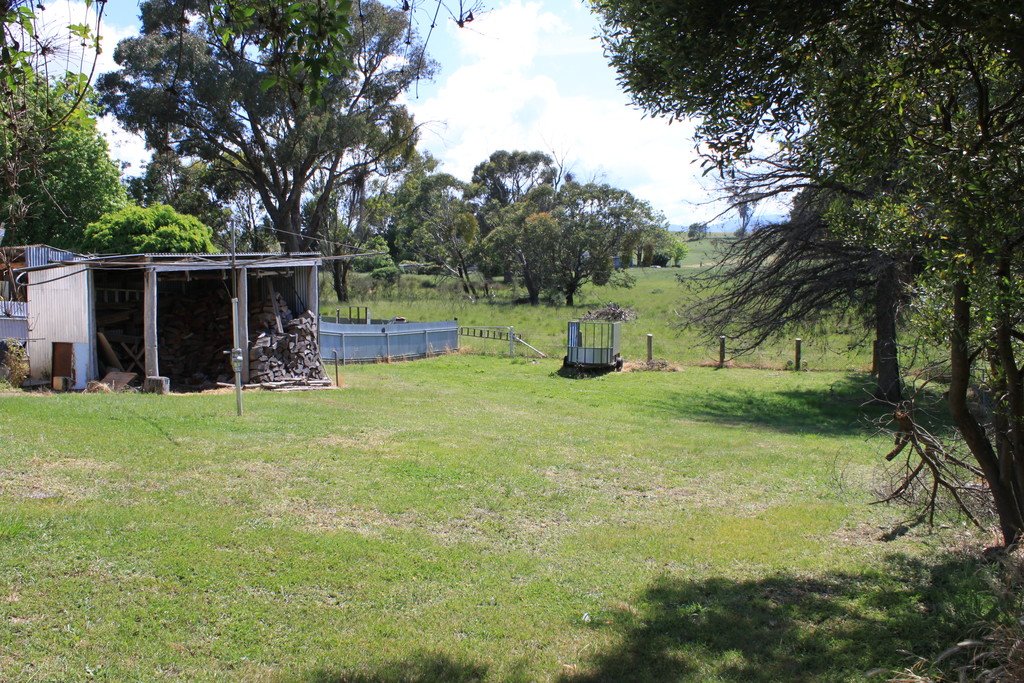 138 Albury Street TUMBARUMBA 11