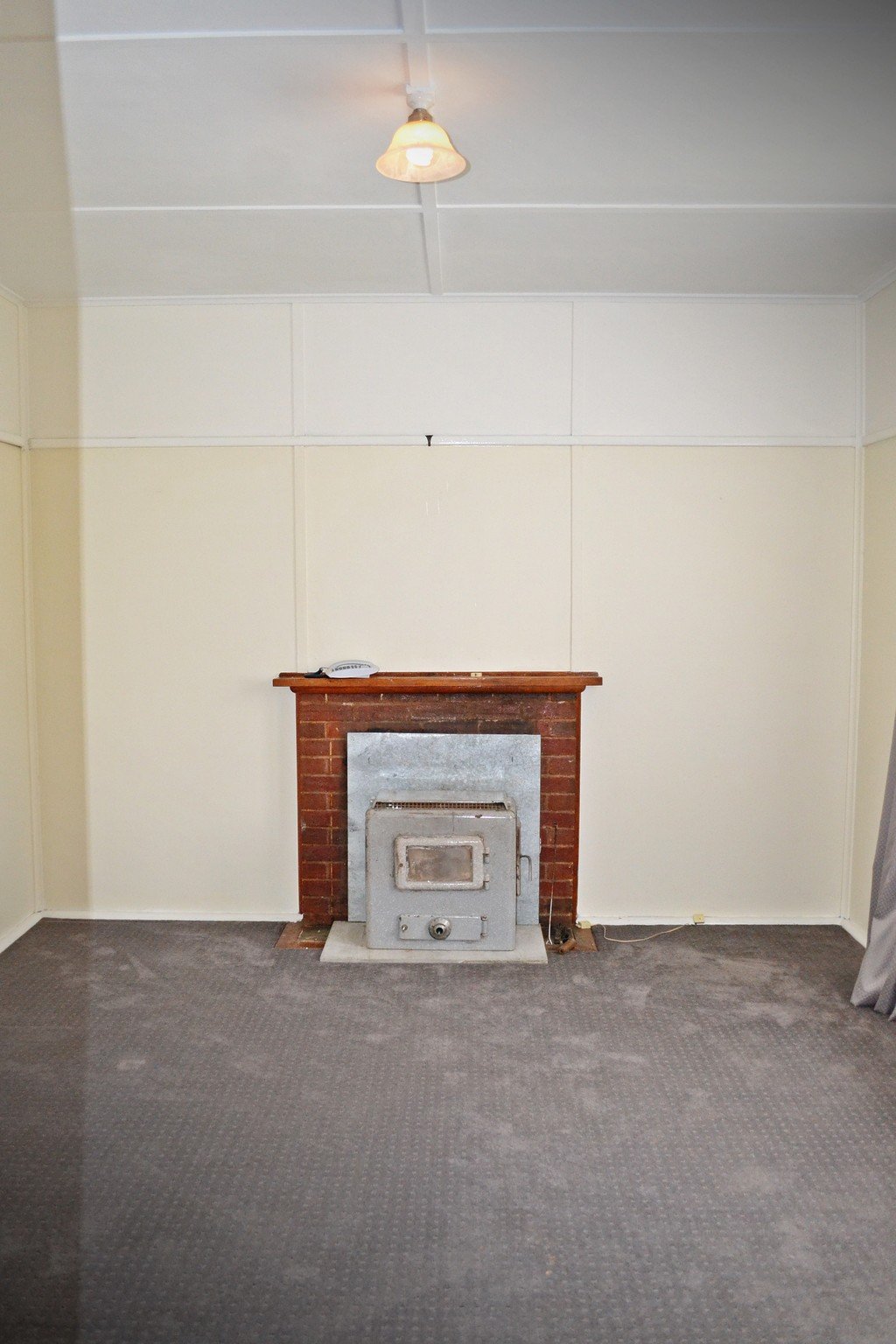 138 Albury Street TUMBARUMBA 8