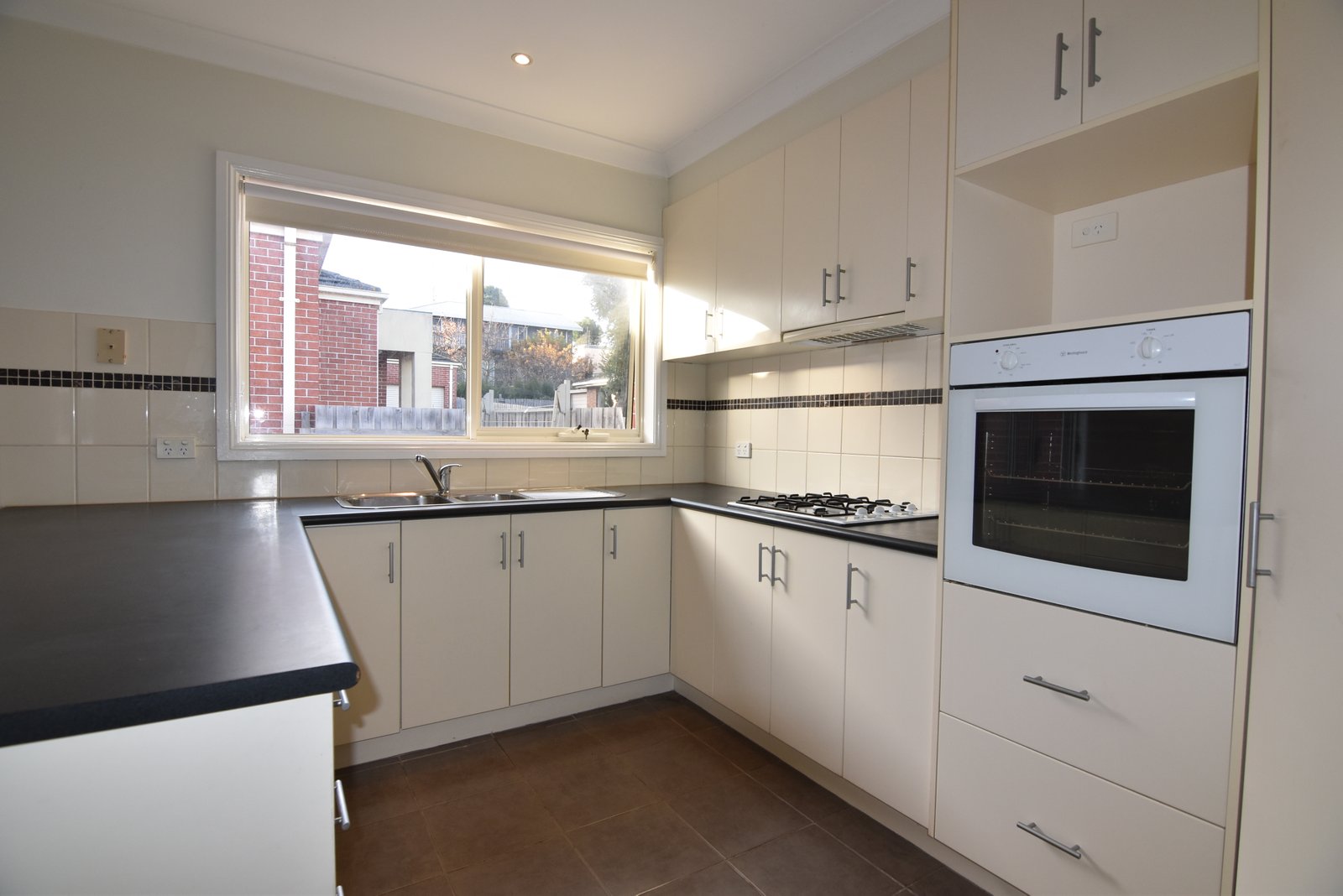 Gallery: 1/38 Buckingham Road