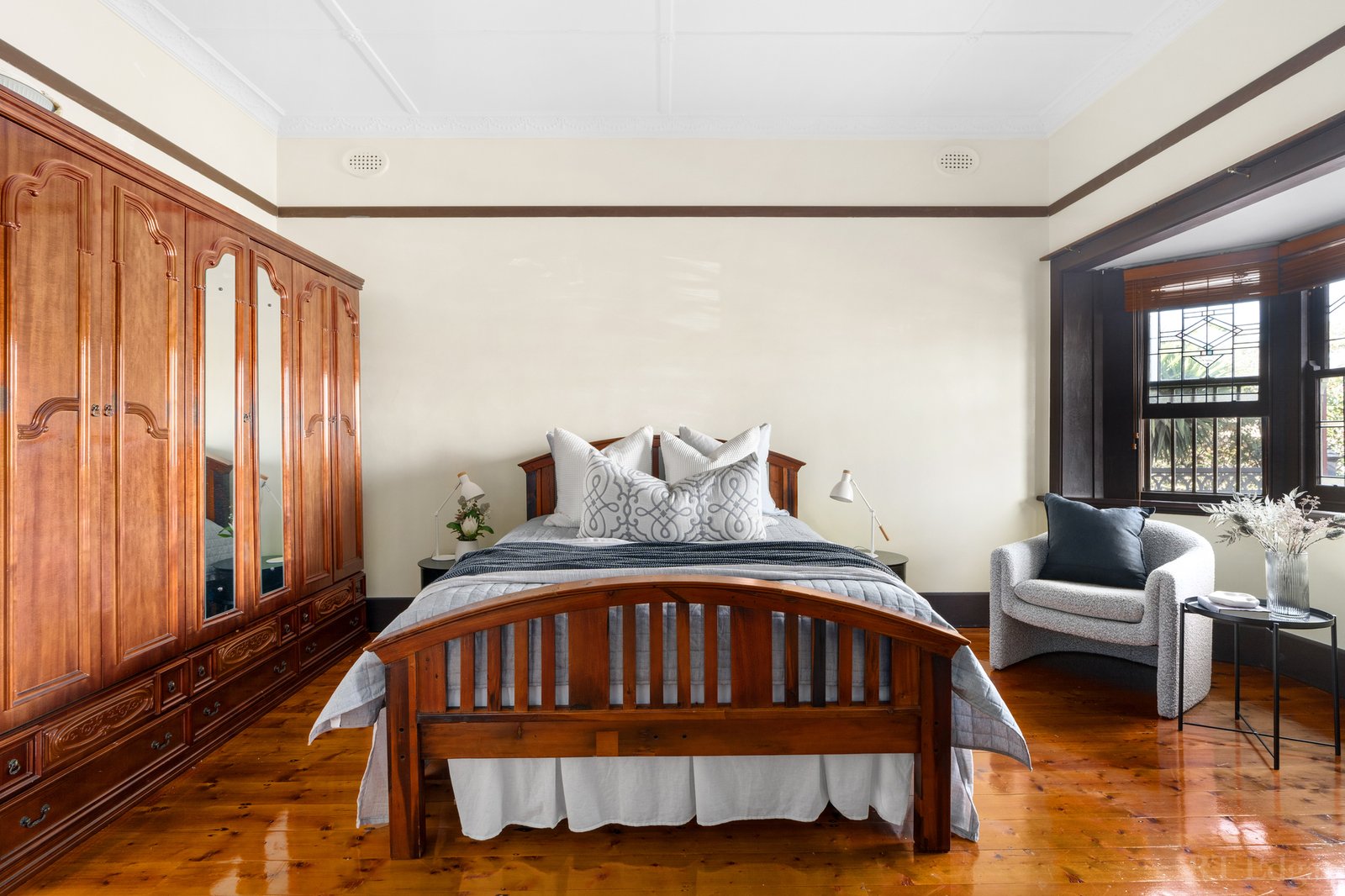 Real Estate and Property in 138 Cramer Street, Preston, VIC