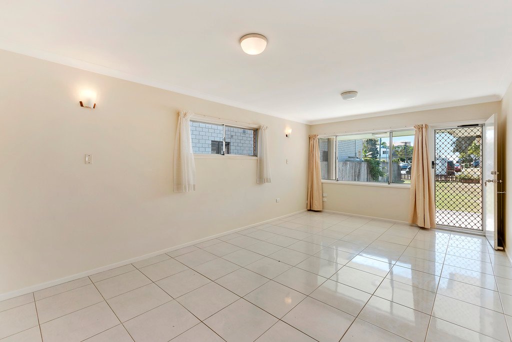 138 Cypress Terrace PALM BEACH 2
