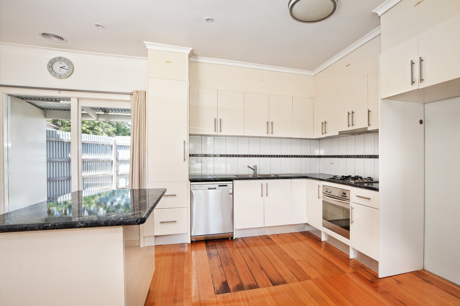 Real Estate and Property in 138 High Street, Kyneton, VIC