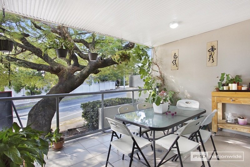 1/38 Johnston Street SOUTHPORT 1