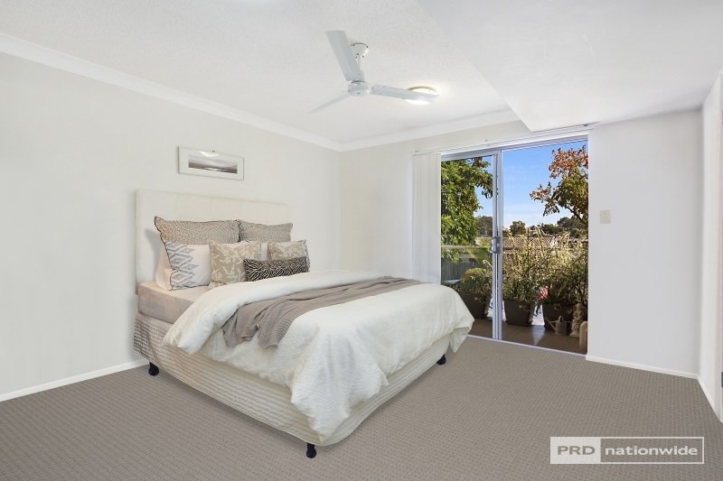 1/38 Johnston Street SOUTHPORT 3