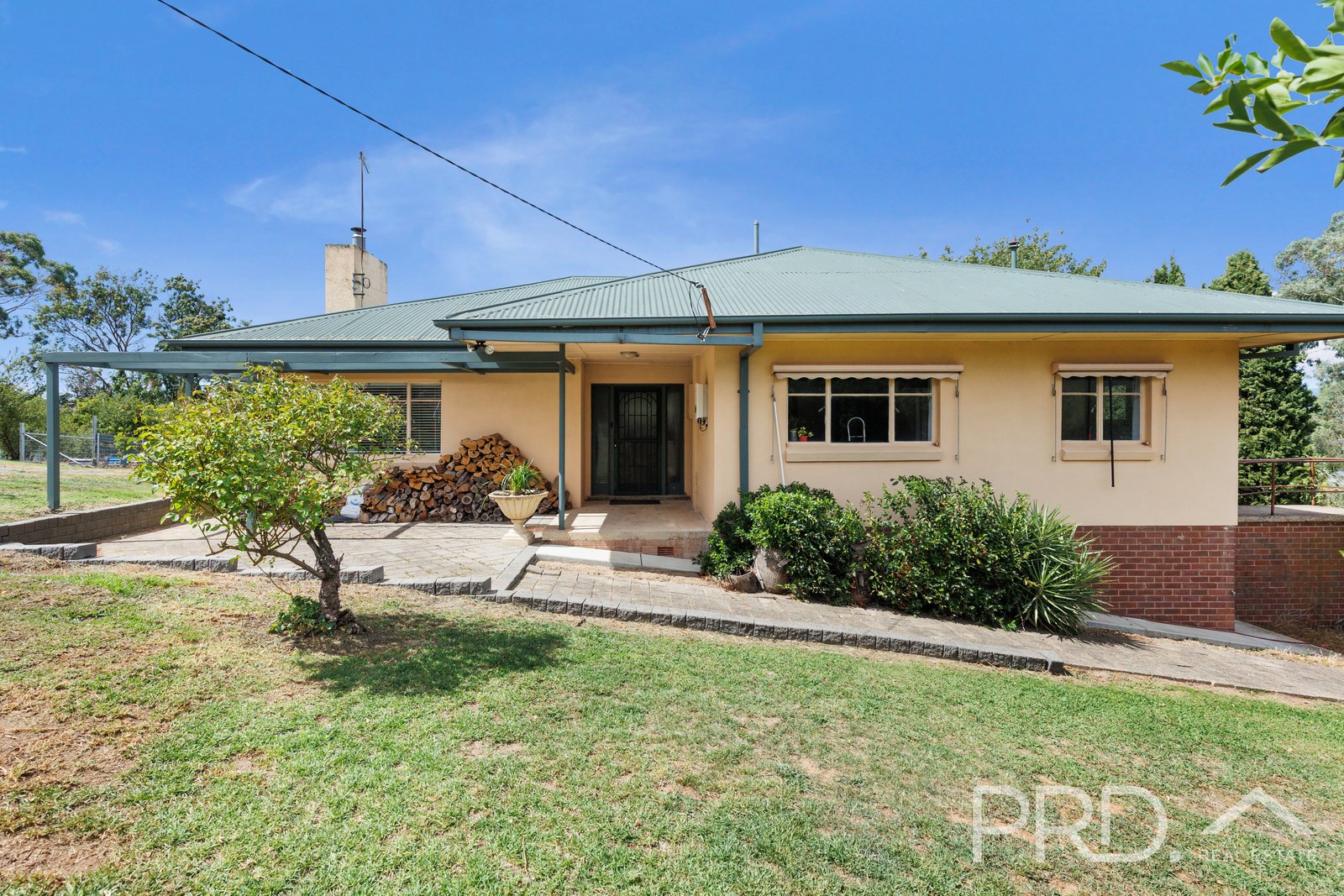 138 Lambie Street TUMUT 17