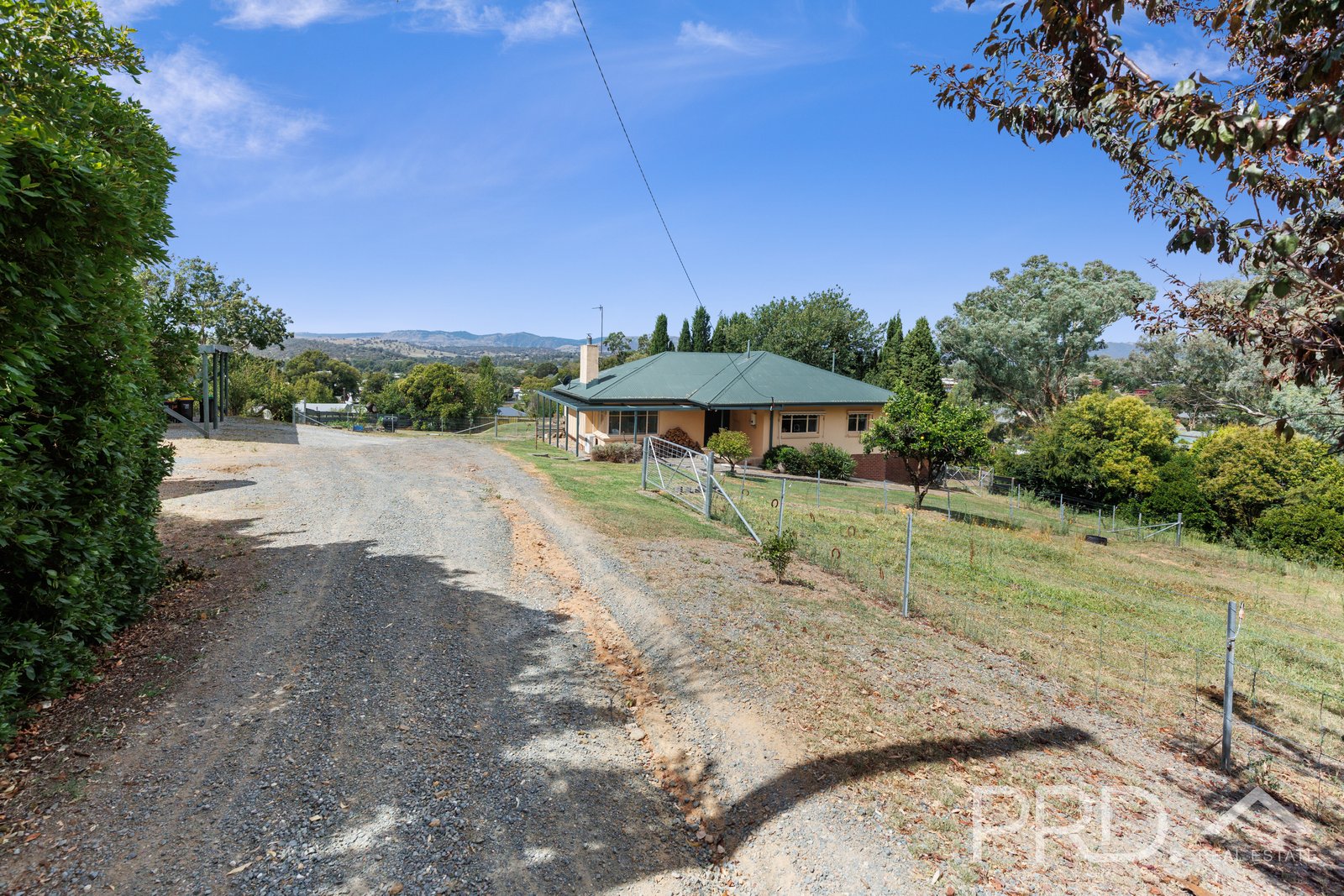 138 Lambie Street TUMUT 32