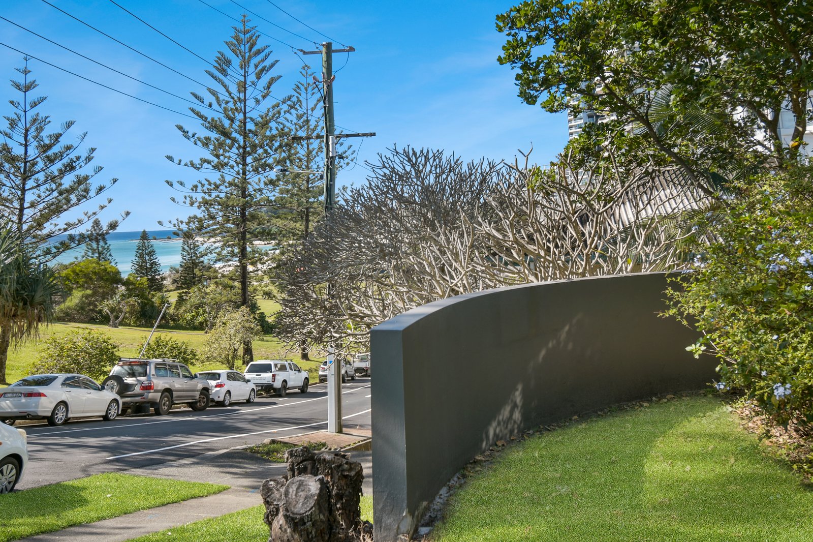 1/38 Marine Parade COOLANGATTA 9