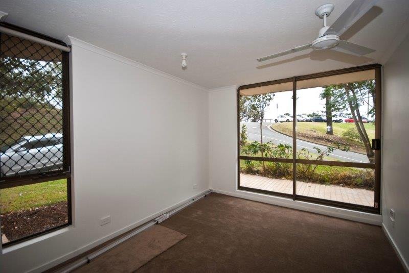1/38 Marine Parade COOLANGATTA 6