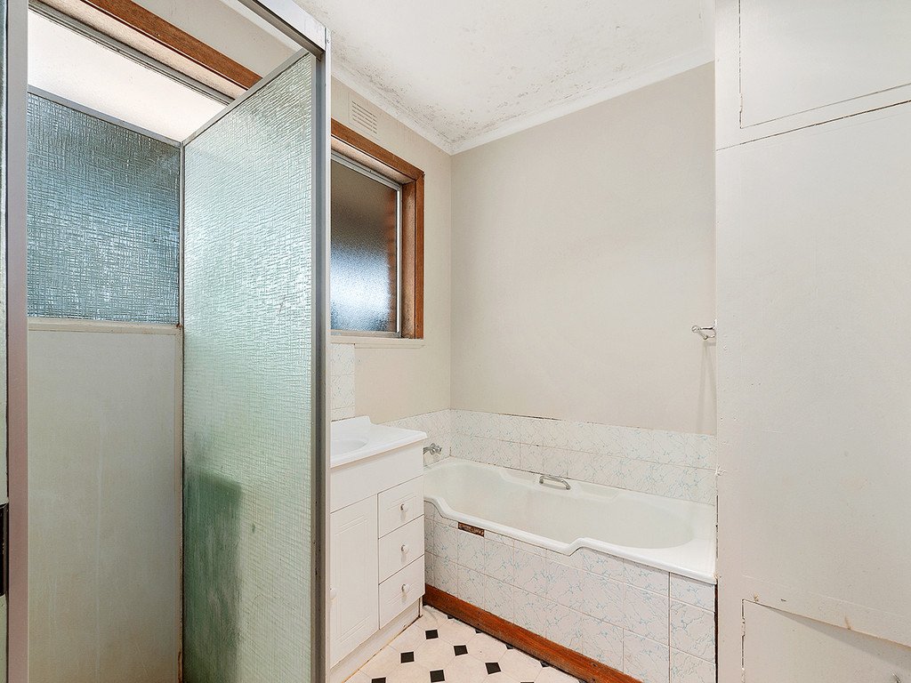 138 Springfield Avenue WEST MOONAH 9