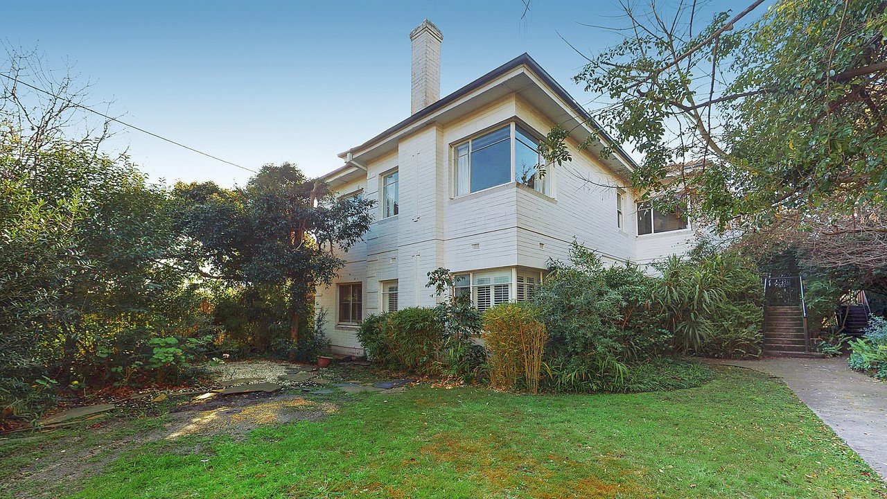 Real Estate and Property in 1/38 Verdant Avenue, Toorak, VIC