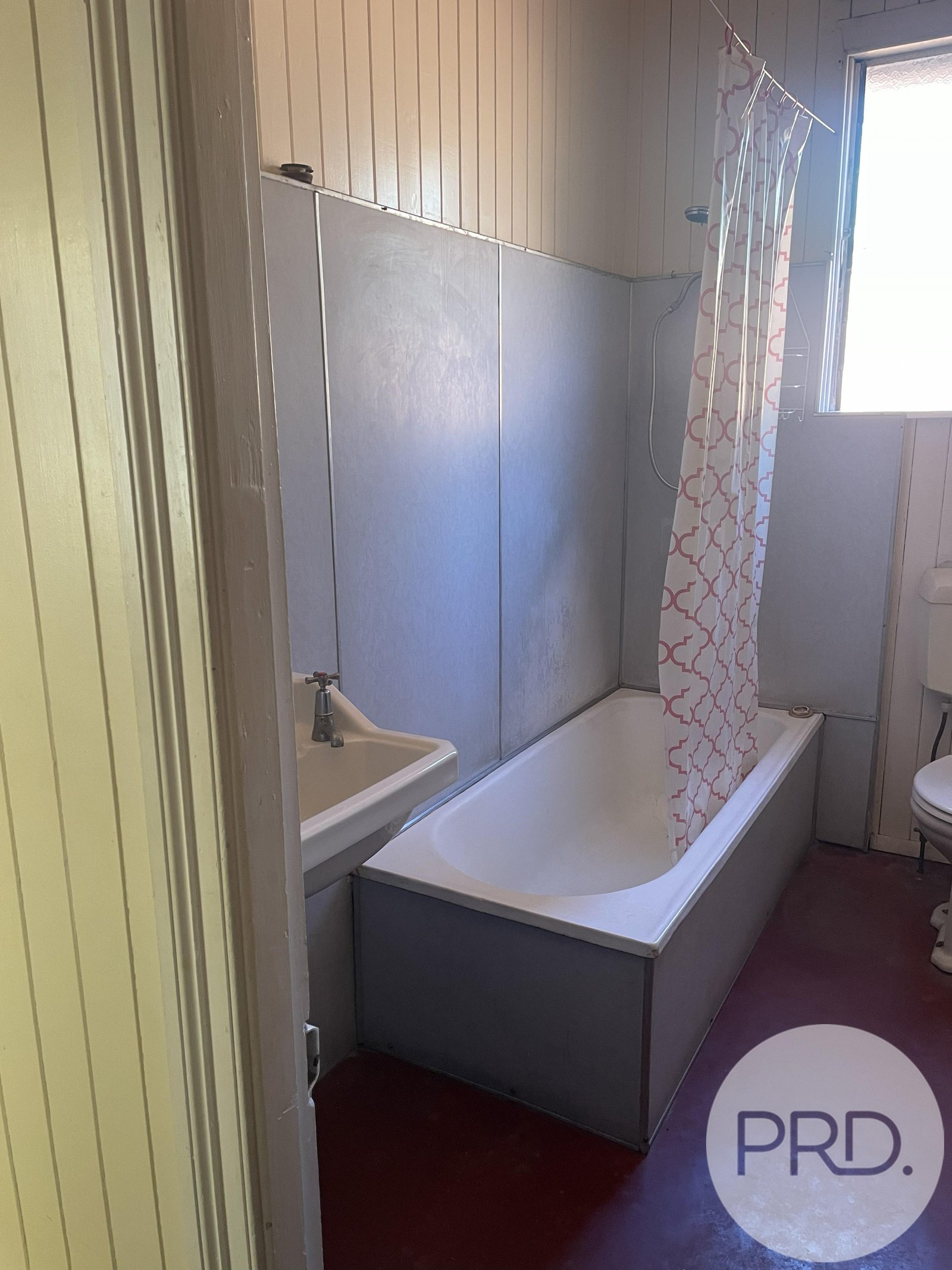 1/38 Wooloowin Ave  WOOLOOWIN 8
