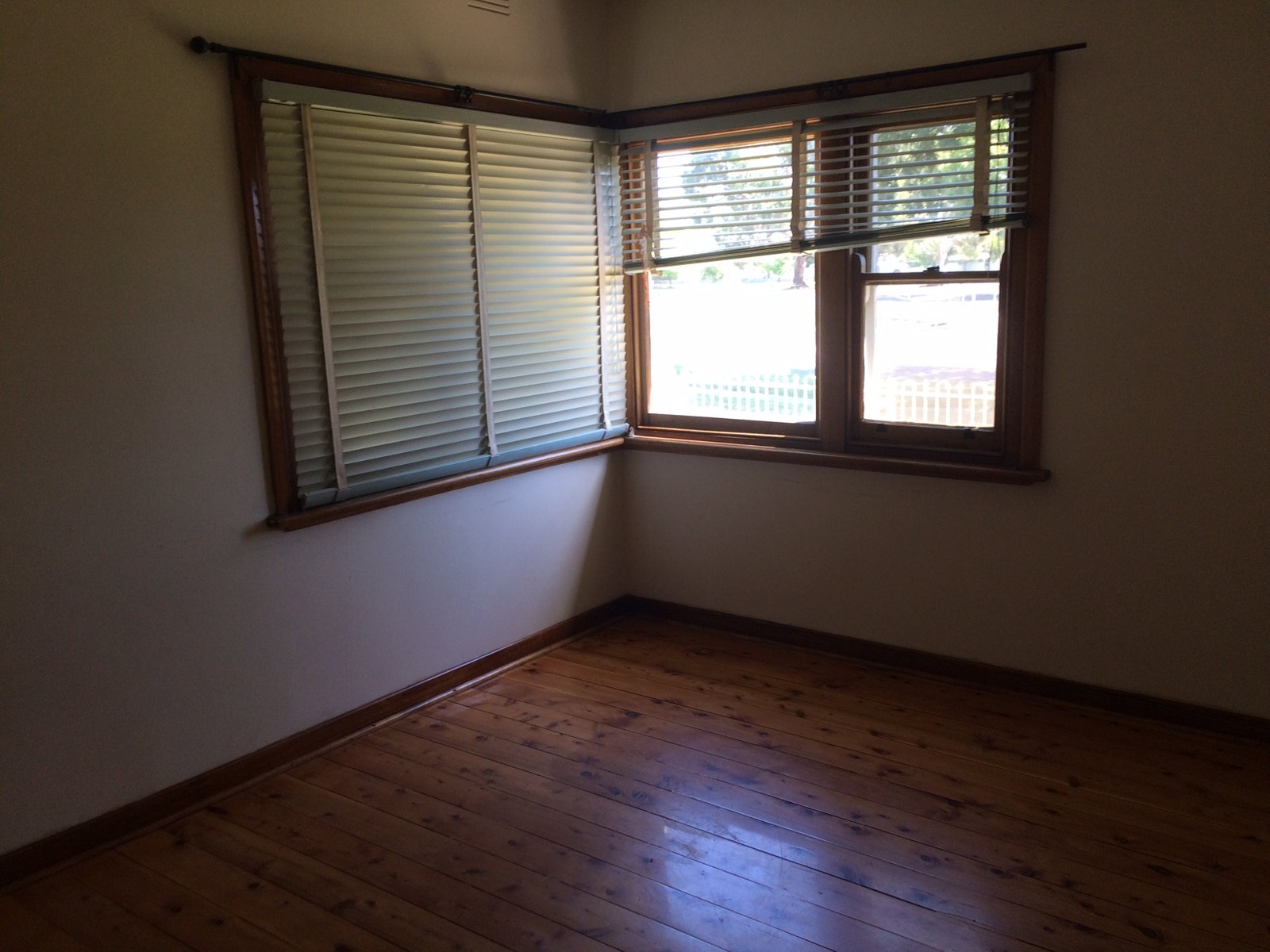 1/380 Kiewa Street SOUTH ALBURY 6