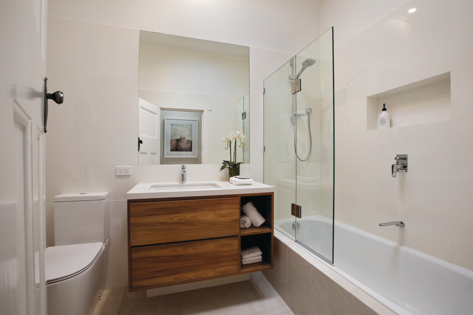 1/380 Waverley Road, Malvern East, VIC