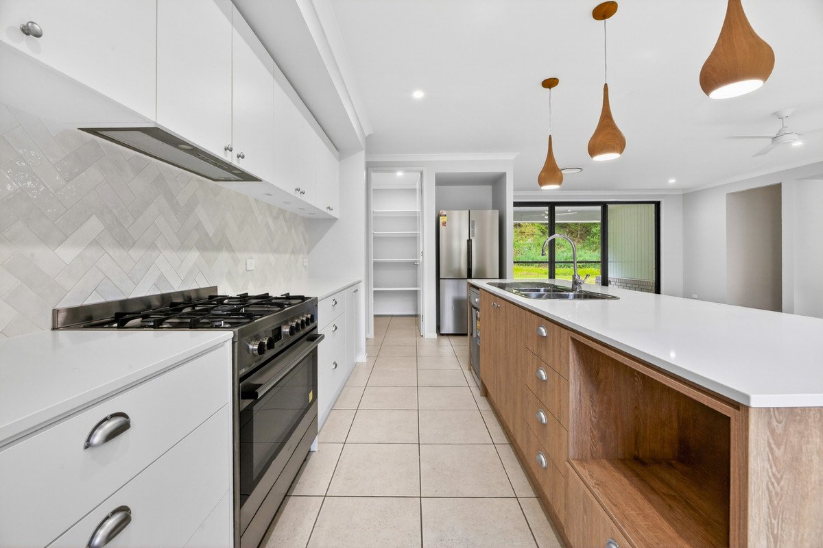 1381 Currumbin Creek Road Currumbin Valley 9