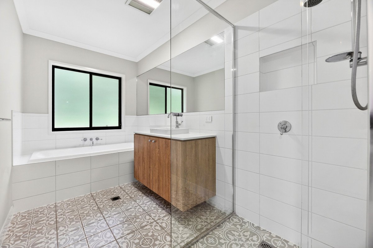 1381 Currumbin Creek Road Currumbin Valley 18