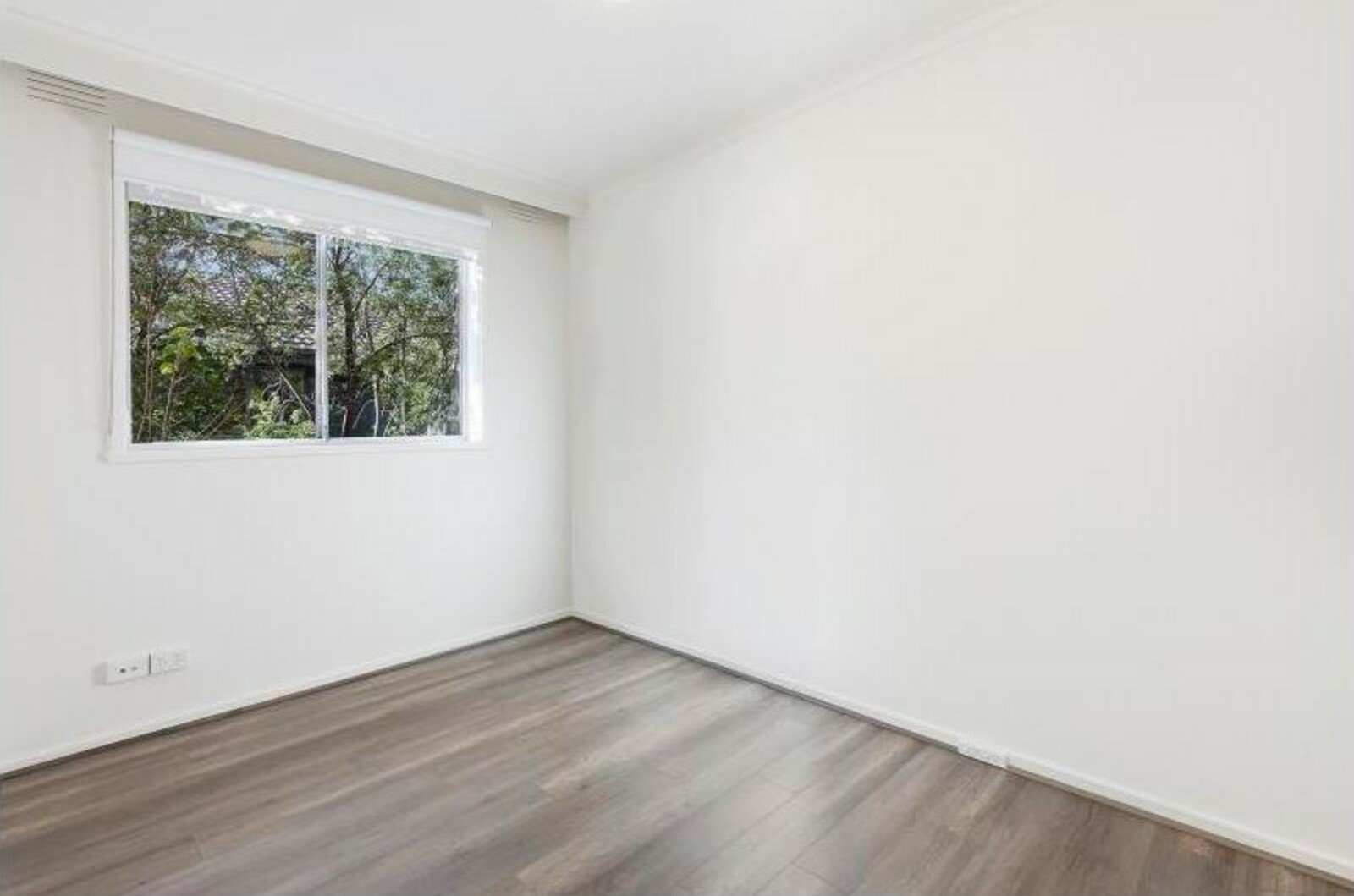 Gallery: 13/83 Westbury Street