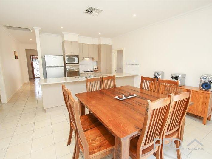 1/389 Eleventh Street MILDURA 3