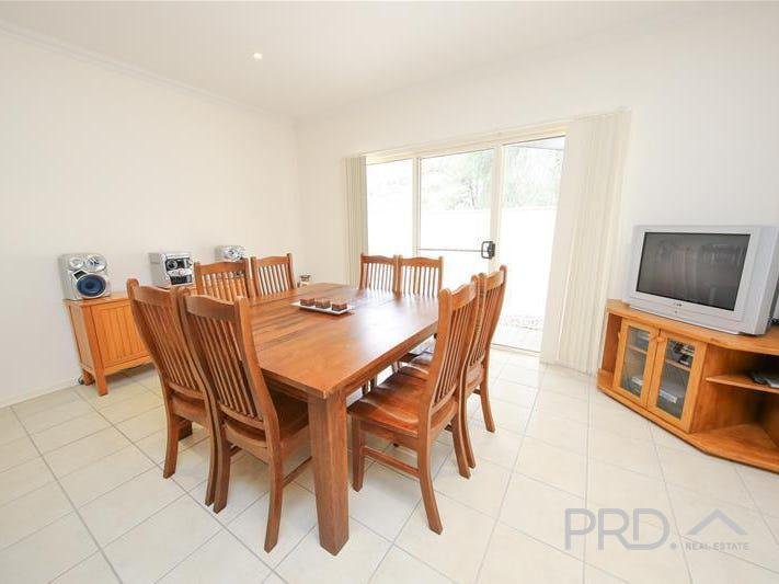 1/389 Eleventh Street MILDURA 4