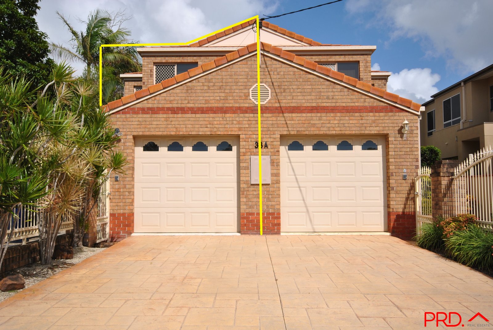 1/38A Middle Street LABRADOR 4