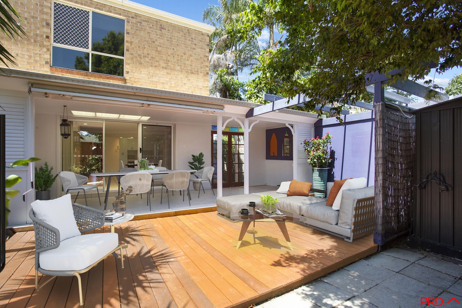 1/38A Middle Street LABRADOR 6