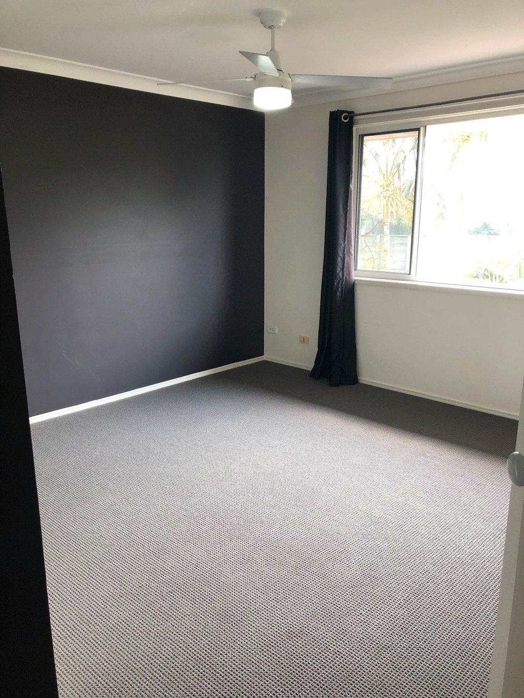 13/9-15 Harrier Drive BURLEIGH WATERS 8