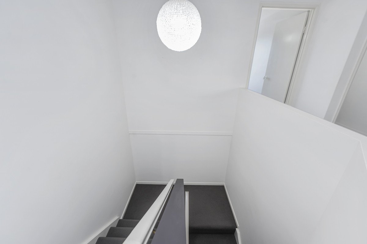 13/9-15 Harrier Drive Burleigh Waters 8