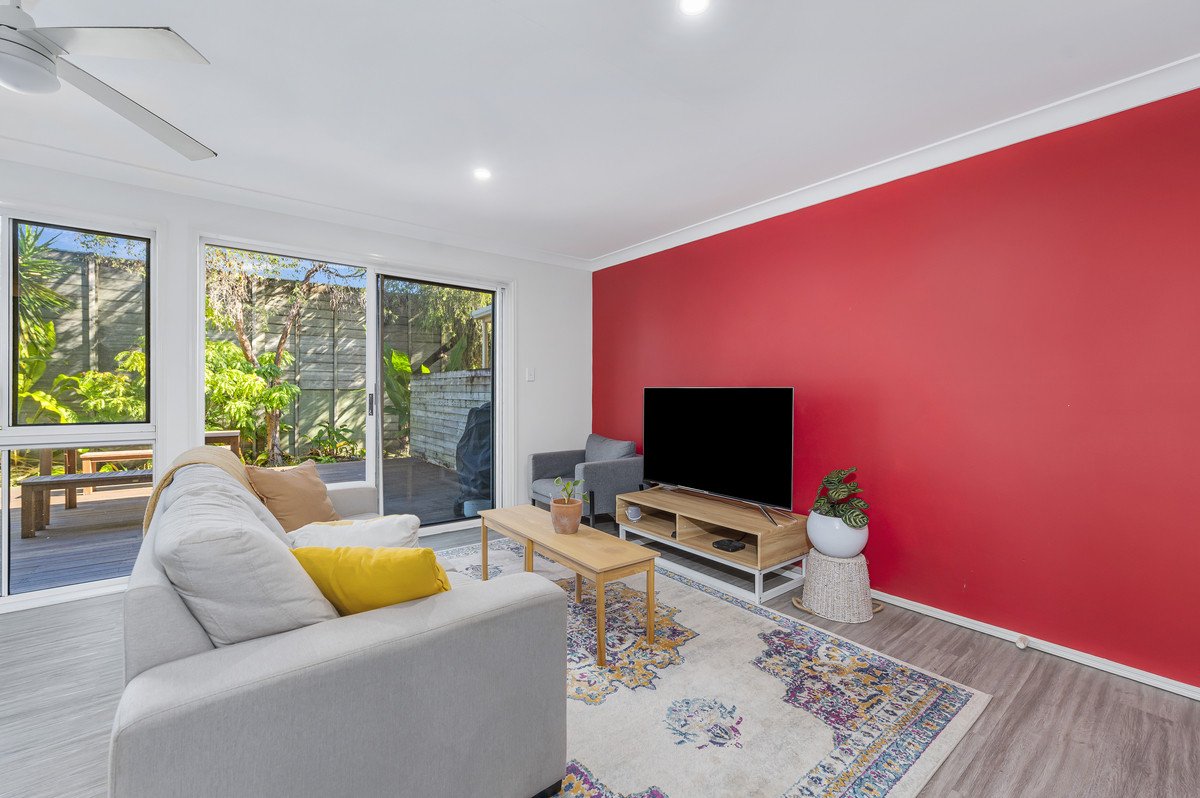 13/9-15 Harrier Drive Burleigh Waters 9